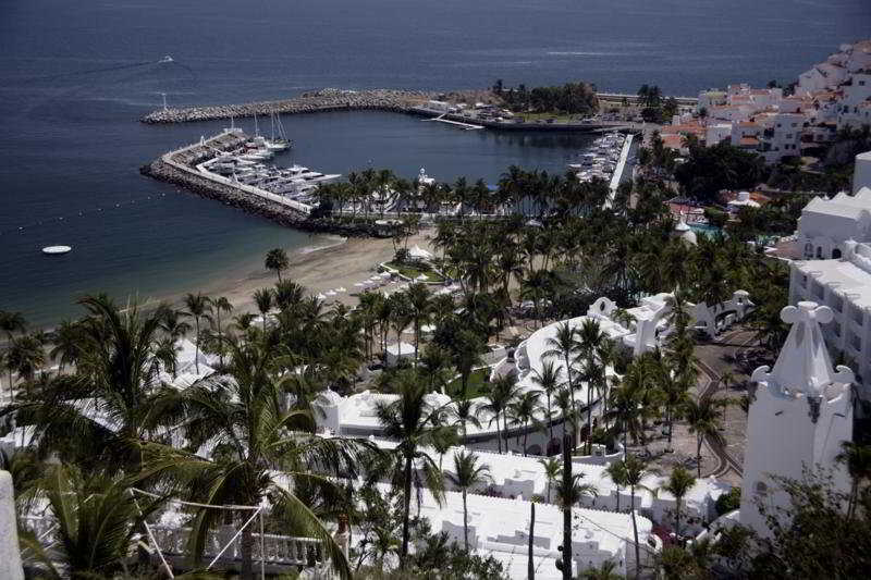 Las Hadas By Brisas Manzanillo Eksteriør bilde Marina and port of Cabo San Lucas