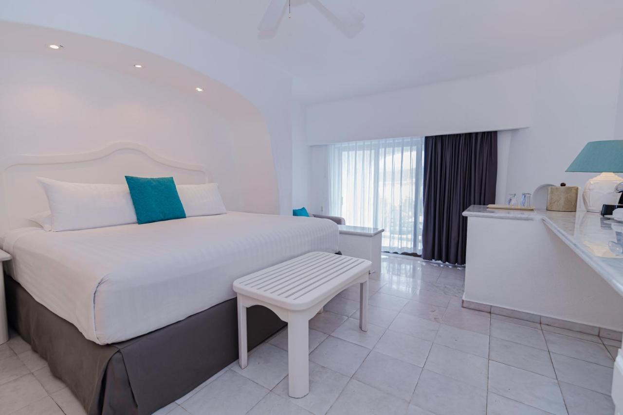 Las Hadas By Brisas Manzanillo Eksteriør bilde A room at the hotel